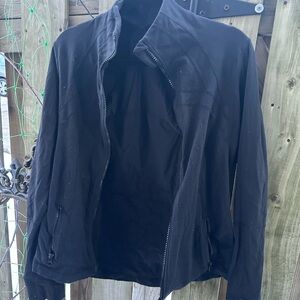 Lululemon jacket size 8